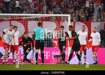 KÖLN, DEUTSCHLAND - 12.02.23: Das Spiel von 1. Bundesliga 1. FC Köln gegen Eintracht Frankfurt im Rhein Energie Stadion Stockfoto