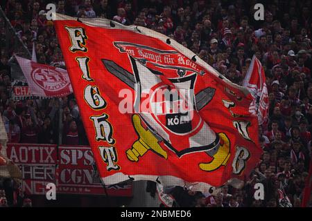 KÖLN, DEUTSCHLAND - 12.02.23: Das Spiel von 1. Bundesliga 1. FC Köln gegen Eintracht Frankfurt im Rhein Energie Stadion Stockfoto