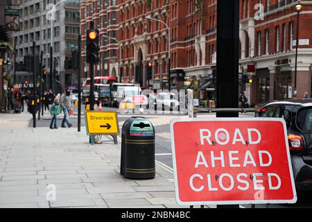 Geschlossene Straße in der Innenstadt von London Stockfoto