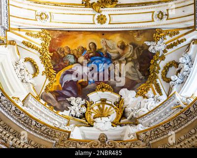 Fresko in der apse Decke - Kirche Jesus (chiesa del Gesu' ) auch Casa Professa genannt - Palermo, Sizilien, Italien Stockfoto