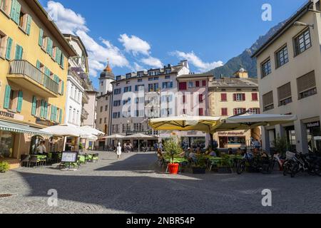 BRIG, SCHWEIZ, 20. JUNI 2022 - Blick auf das Stadtzentrum von Brig (BrigGlis) in der Schweiz, Europa Stockfoto