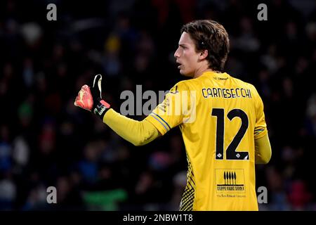 Marco Carnesecchi von US Cremonese zeigt während des Fußballspiels der Serie A zwischen SSC Napoli und US Cremonese im Diego Armando Maradona Stadion in Stockfoto