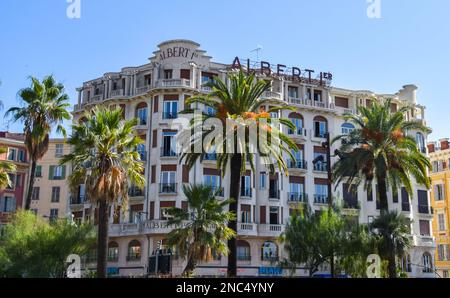 Außenansicht des Albert 1er Hotels tagsüber. Nizza, Frankreich, 29. September 2019. Stockfoto
