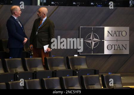 Brüssel, Belgien. 14. Februar 2023. Treffen der NATO-Verteidigungsminister anlässlich eines zweitägigen Treffens der Verteidigungsminister der Allianz am NATO-Hauptquartier in Brüssel, Belgien, am 14. Februar 2023. Kredit: ALEXANDROS MICHAILIDIS/Alamy Live News Stockfoto