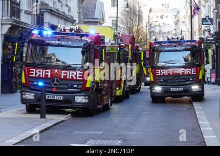 Feuerwehrfahrzeuge, London England Vereinigtes Königreich Stockfoto