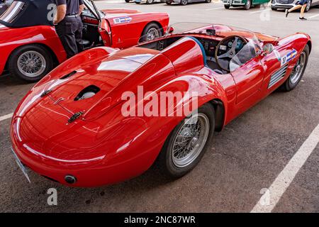 Rückansicht eines seltenen 1955 Maserati 300S Rennwagens bei der Colorado Grand Road Rallye. Stockfoto