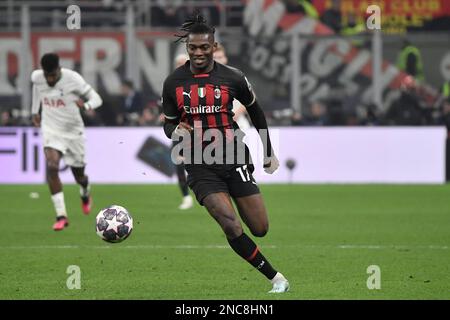 Mailand, Italien. 14. Februar 2023. Rafael Leao von AC Milan während des Fußballspiels der UEFA Champions League zwischen AC Milan und Tottenham Hotspur im Stadion San Siro in Milano (Italien), Februar 14. 2023. Foto Andrea Staccioli/Insidefoto Credit: Insidefoto di andrea staccioli/Alamy Live News Stockfoto