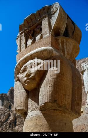 Tal der Königinnen, Luxor, Ägypten. Leichentempel der Königin Hatschepsut, 26. März 2013 DavidSmith/AlamyContributor Stockfoto