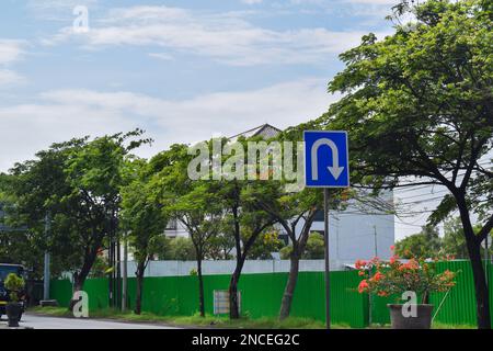 Biegen Sie in Indonesien rechts ab. Stockfoto