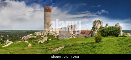 Pfad der Adlernester - Olsztyn bei Częstochowa Stockfoto