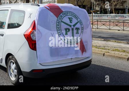 Der Verband der professionellen Taxis von Madrid (Federación Profesional del Taxi de Madrid, FPTM) organisierte eine Demonstration vom Plaza Castilla zum D Stockfoto