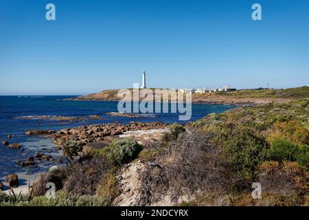 Der Leuchtturm von Cape Leeuwin befindet sich auf der Landzunge von Cape Leeuwin, dem südwestlichsten Punkt auf dem Festland des australischen Kontinents im Westen Stockfoto