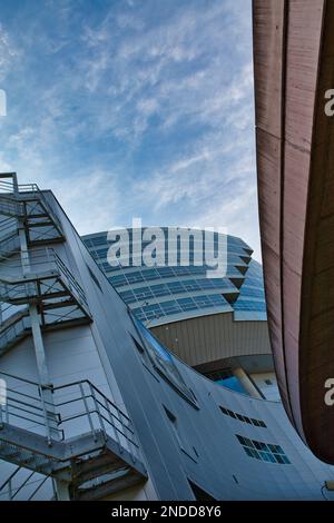 Hauptsitz von Mercedes Benz, Daimler, Stuttgart Untertuerkheim, Baden-Württemberg, Deutschland, Europa Stockfoto