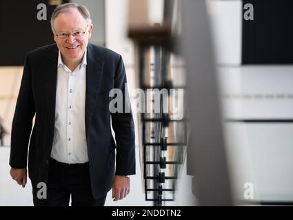 Hannover, Deutschland. 15. Februar 2023. Stephan weil (SPD), Ministerpräsident Niedersachsens. Kredit: Julian Stratenschulte/dpa/Alamy Live News Stockfoto