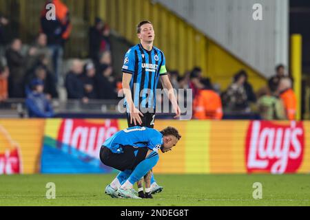 Brügge, Belgien. 15. Februar 2023. Noa lang des Vereins scheint deprimiert während eines Fußballspiels zwischen dem belgischen Club Brügge KV und dem portugiesischen Sport Lisboa e Benfica, das am Mittwoch, den 15. Februar 2023 in Brügge, dem ersten Teil der Runde 16 der UEFA Champions League, stattfindet. BELGA FOTO BRUNO FAHY Kredit: Belga News Agency/Alamy Live News Stockfoto