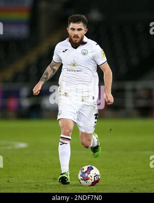 Ryan Manning von Swansea City während des Sky Bet Championship-Spiels im Liberty Stadium, Swansea. Bilddatum: Mittwoch, 15. Februar 2023. Stockfoto