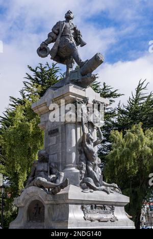 Statue von Ferdinand Magellan auf dem Hauptplatz von Punta Arenas Stockfoto