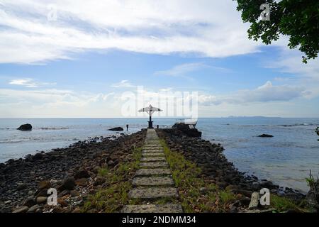 Anyer Beach im Mambruk Hotel and Resort, Anyer, Banten, Indonesien Stockfoto