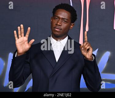 Los Angeles, USA. 15. Februar 2023. Damson Idris kommt zur sechsten und letzten Premiere von FX's „Snowfall“, die am 15. Februar 2023 im Ted Mann Theater in Los Angeles, Kalifornien, stattfindet. © Tammie Arroyo/AFF-USA.com Guthaben: AFF/Alamy Live News Stockfoto