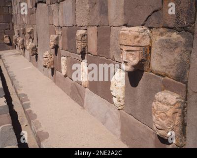 Tiwanaku, eine präkolumbianische archäologische Stätte im Westen Boliviens. Stockfoto