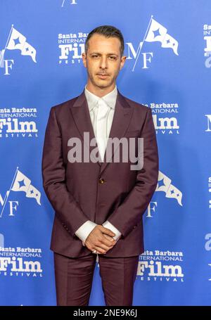 Santa Barbara, USA. 15. Februar 2023. Jeremy Strong kommt am 15. Februar 2023 beim Santa Barbara International Film Festival 2023 an und erhält den Virtuosos Award im Arlington Theatre in Santa Barbara, Kalifornien. (Foto: Rod Rolle/Sipa USA) Guthaben: SIPA USA/Alamy Live News Stockfoto