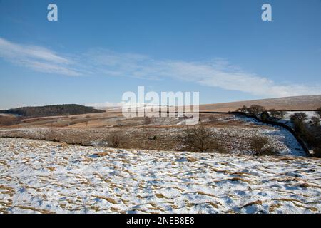 Winterblick auf das Bowstonegate vom Lyme Handley Lyme Park Cheshire England aus Stockfoto