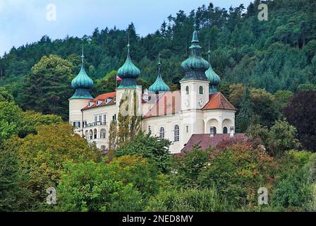 Artstetten, Österreich - Schloss Artstetten in Niederösterreich, ehemaliges Anwesen der Habsburger Monarchie, umfasst das Museum des Erzherzog Franz Ferdinand Stockfoto