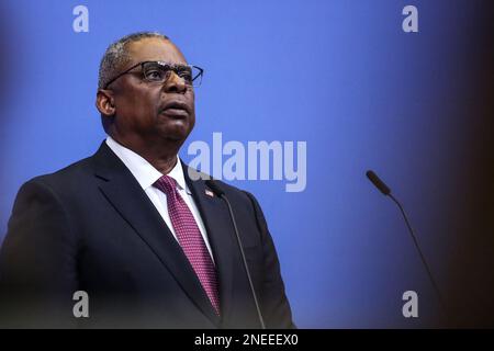 Brüssel, Region Brüssel-Hauptstadt, Belgien. 15. Februar 2023. US-Verteidigungsminister Lloyd Austin auf einer Pressekonferenz im Anschluss an ein Treffen der NATO-Verteidigungsminister am NATO-Hauptquartier in Brüssel, Belgien, am 15. Februar 2023. (Kreditbild: © Valeria Mongelli/ZUMA Press Wire) NUR REDAKTIONELLE VERWENDUNG! Nicht für den kommerziellen GEBRAUCH! Stockfoto