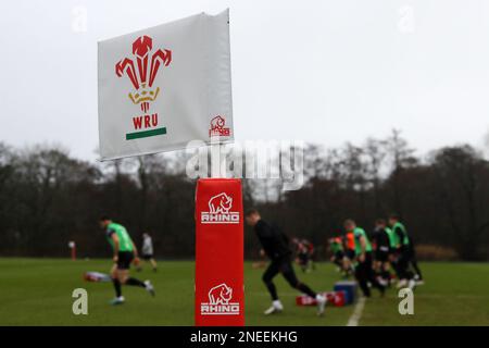 Cardiff, Großbritannien. 16. Februar 2023. Eine allgemeine Betrachtung während des Rugby-Trainings in Wales, Vale of Glamorgan am Donnerstag, den 16. Februar 2023. Die Wales-Spieler trainieren, während viele Spieler Vertragsgespräche mit ihren Regionen und dem WRU .pic von Andrew Orchard/Andrew Orchard Sports Photography/Alamy Live News Credit: Andrew Orchard Sports Photography/Alamy Live News führen Stockfoto