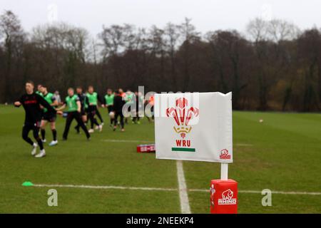 Cardiff, Großbritannien. 16. Februar 2023. Eine allgemeine Betrachtung während des Rugby-Trainings in Wales, Vale of Glamorgan am Donnerstag, den 16. Februar 2023. Die Wales-Spieler trainieren, während viele Spieler Vertragsgespräche mit ihren Regionen und dem WRU .pic von Andrew Orchard/Andrew Orchard Sports Photography/Alamy Live News Credit: Andrew Orchard Sports Photography/Alamy Live News führen Stockfoto