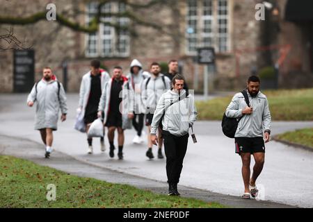 Cardiff, Großbritannien. 16. Februar 2023. Eine allgemeine Ansicht, da Spieler von Wales am Donnerstag, den 16. Februar 2023, zum Rugby-Training in Wales eintreffen. Die Wales-Spieler trainieren, während viele Spieler Vertragsgespräche mit ihren Regionen und dem WRU .pic von Andrew Orchard/Andrew Orchard Sports Photography/Alamy Live News Credit: Andrew Orchard Sports Photography/Alamy Live News führen Stockfoto