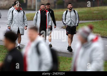 Cardiff, Großbritannien. 16. Februar 2023. Eine allgemeine Ansicht, da Spieler von Wales am Donnerstag, den 16. Februar 2023, zum Rugby-Training in Wales eintreffen. Die Wales-Spieler trainieren, während viele Spieler Vertragsgespräche mit ihren Regionen und dem WRU .pic von Andrew Orchard/Andrew Orchard Sports Photography/Alamy Live News Credit: Andrew Orchard Sports Photography/Alamy Live News führen Stockfoto