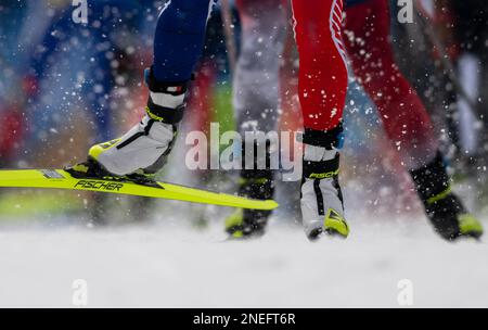 Oberhof, Deutschland. 16. Februar 2023. Biathlon: Weltmeisterschaft, Individual Relay, Gemischt. Lou Jeanmonnot aus Frankreich auf der Rennstrecke. Kredit: Hendrik Schmidt/dpa/Alamy Live News Stockfoto