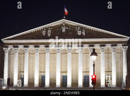 Die Nationalversammlung ist das Unterhaus des französischen parlaments. Offizieller Sitz der Nationalversammlung ist der Palais Bourbon . Paris. Frankreich. Stockfoto