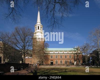 Christ Church in der Altstadt von Philadelphia, gegründet im Jahr 1695 und Schauplatz des Beginns der protestantischen Episkopalischen Kirche in den Vereinigten Staaten. Stockfoto