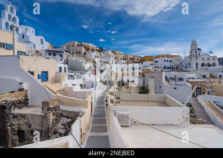 Das malerische Dorf Pyrgos Kallistis, Santorin Stockfoto