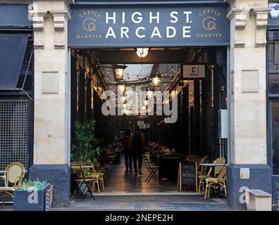 Eingang zur High Street Arcade. Cardiff. Februar 2023. Im Winter. Zyl Stockfoto