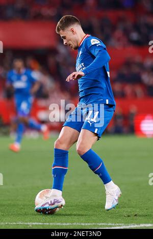 Sevilla, Spanien. 16. Februar 2023. Thorgan Hazard (11) von PSV Eindhoven während des UEFA Europa League-Spiels zwischen dem FC Sevilla und PSV Eindhoven im Estadio Ramon Sanchez Pizjuan in Sevilla. (Foto: Gonzales Photo/Alamy Live News Stockfoto