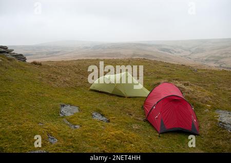 Wildes Camping im Dartmoor-Nationalpark Stockfoto