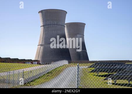 Rancho Seco ist ein stillgelegtes Kernkraftwerk außerhalb von Sacramento und Stockton, Kalifornien. Sie wurde von April 1974 bis Juni 1989 betrieben. Stockfoto