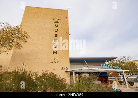 Texas, NOV. 25 2022 - Außenansicht des El Paso Museum of History Stockfoto