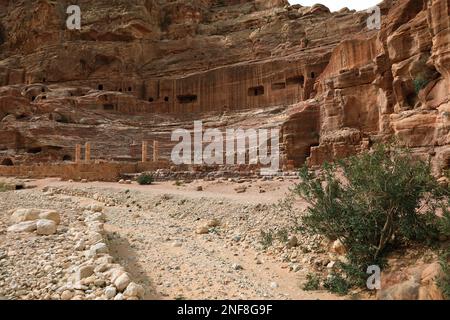 Das Theater, verlassene Felsenstadt Petra, al-Batra, Hauptstadt des Reiches der Nabatäer, Jordanien, UNESCO-Weltkulturerbe / das Theater, verlassen Stockfoto