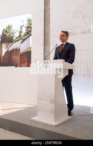 Griechenland, Athen auf 2023-02-15. Der griechische Ministerpräsident Kyriakos Mitsotakis nimmt an der Vorstellung des Architekturplans für die Expans Teil und spricht Stockfoto