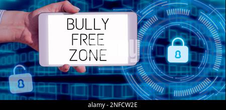 Schild mit der Aufschrift „Bully Free Zone“, Geschäftsübersicht Achtung vor anderen Mobbing ist hier nicht erlaubt Stockfoto