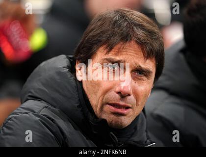 Aktenfoto vom 23.-01-2023 von Tottenham Hotspur Manager Antonio Conte. Tottenham-Assistent Cristian Stellini hat offenbart, dass Boss Antonio Conte bereits darauf besteht, zur Arbeit zurückzukehren, obwohl er weiß, dass er sich nach der Operation Anfang des Monats ausruhen muss. Ausgabedatum: Freitag, 17. Februar 2023. Stockfoto