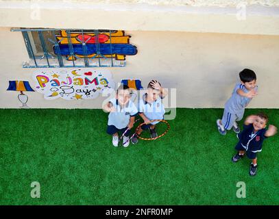 Jerusalem Israel. Spielende Kinder in einer Schule Stockfoto