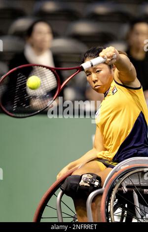 Rotterdam, Niederlande. 17. Februar 2023. ROTTERDAM - Rollstuhl-Tennisspieler Yui Kamiji (Japan) im Kampf gegen Jiske Griffioen (Niederlande) am fünften Tag des ABN AMRO Open Tennisturniers in Ahoy. AP SANDER KING Credit: ANP/Alamy Live News Stockfoto
