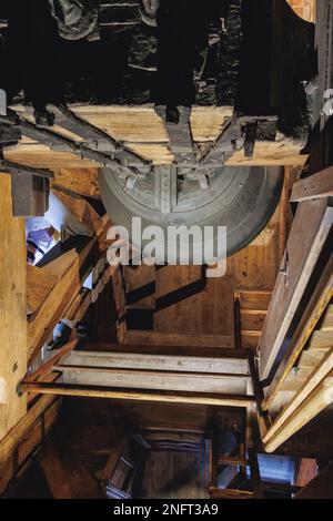 Stanislaus Glocke in der Kathedrale des Königlichen Schlosses Wawel in Krakau, Woiwodschaft Kleinpolen von Polen Stockfoto