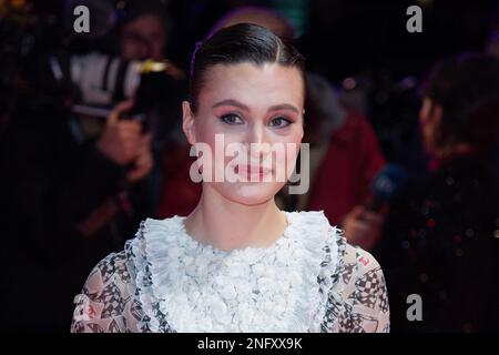 Berlin, Deutschland. 17. Februar 2023. Marlene Burow besucht die Irgendwann werden Wir uns Alles Erzahlen Premiere im Rahmen des 73. Berlinale in Berlin am 17. Februar 2023. Foto: Aurore Marechal/ABACAPRESS.COM Kredit: Abaca Press/Alamy Live News Stockfoto