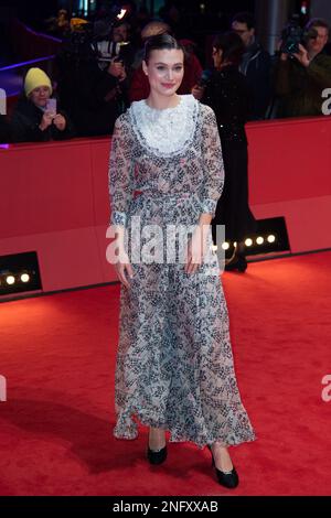 Berlin, Deutschland. 17. Februar 2023. Marlene Burow besucht die Irgendwann werden Wir uns Alles Erzahlen Premiere im Rahmen des 73. Berlinale in Berlin am 17. Februar 2023. Foto: Aurore Marechal/ABACAPRESS.COM Kredit: Abaca Press/Alamy Live News Stockfoto